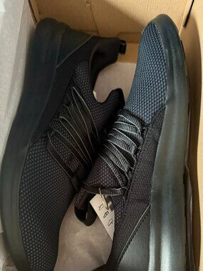 adidas Lite Racer Adapt 7.0 K Core Black Sneaker Size 6Y / Women's 7.5
